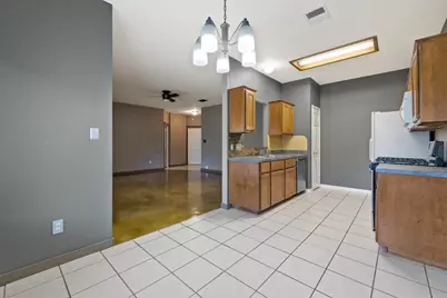 101 Bluejay Cove, Hutto, TX 78634 - Photo 12