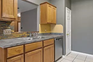 101 Bluejay Cove, Hutto, TX 78634 - Photo 14