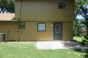 4511 W Village Ct, Austin, TX 78744 - Photo 14