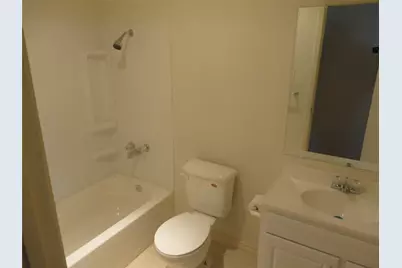 4511 W Village Court, Austin, TX 78744 - Photo 4