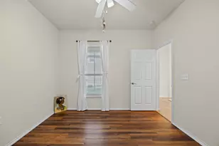 317 Essex Ln, Georgetown, TX 78633 - Photo 12