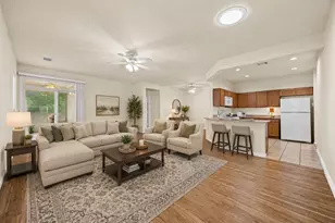 317 Essex Ln, Georgetown, TX 78633 - Photo 4