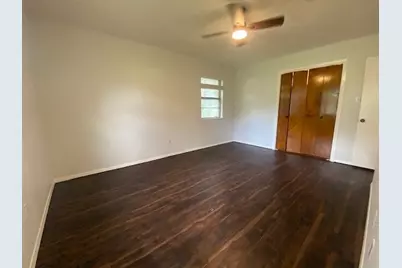 605 E Kerr Street E, Burnet, TX 78611 - Photo 18