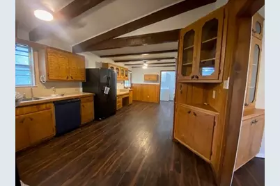605 E Kerr Street E, Burnet, TX 78611 - Photo 8