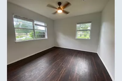 605 E Kerr Street E, Burnet, TX 78611 - Photo 14