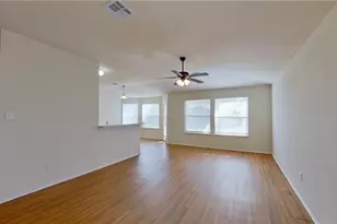 1105 Burgess Dr, Leander, TX 78641 - Photo 4