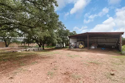 609 W Leon Street, Llano, TX 78643 - Photo 18
