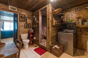 609 W Leon St, Llano, TX 78643 - Photo 24