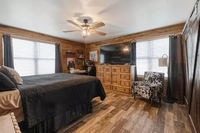 609 W Leon Street, Llano, TX 78643 - Photo 22