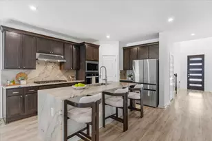 1904 Varese Path, Leander, TX 78641 - Photo 10