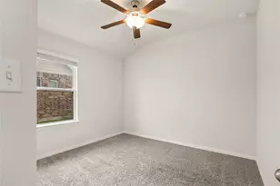 105 Saviano Rd, Hutto, TX 78634 - Photo 12