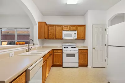 804 Estancia Way, Leander, TX 78641 - Photo 6