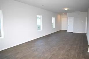 11608 Murano Dr, Austin, TX 78747 - Photo 8