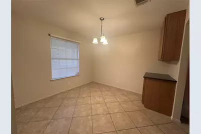 605 Blair Avenue, Bastrop, TX 78602 - Photo 4
