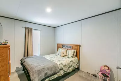 329 W Brook Street, Bartlett, TX 76511 - Photo 14