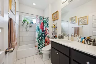 5006 Baker St, Austin, TX 78721 - Photo 12