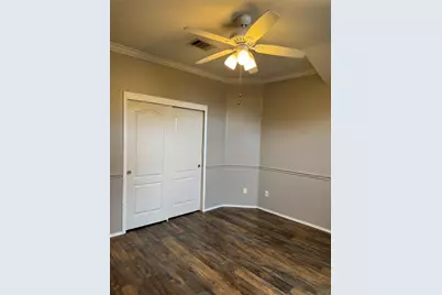 8724 Barrow Glen Loop, Austin, TX 78749 - Photo 12