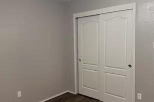 8724 Barrow Glen Loop, Austin, TX 78749 - Photo 10