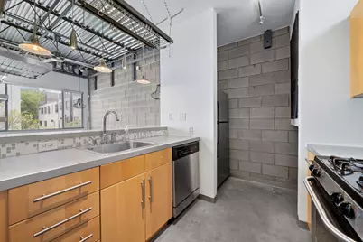 4801 S Congress Avenue #D4, Austin, TX 78745 - Photo 6