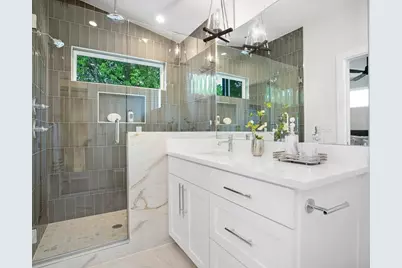 1111 Brookswood Avenue #A, Austin, TX 78721 - Photo 14