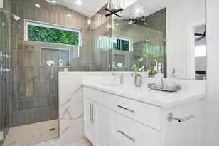 1111 Brookswood Ave, Austin, TX 78721 - Photo 14