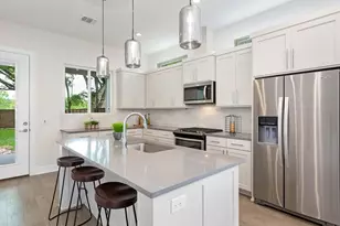 1111 Brookswood Ave, Austin, TX 78721 - Photo 12