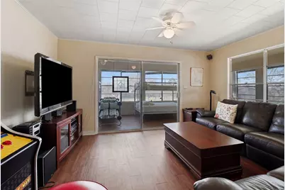 625 Deep Cove Drive, Marble Falls, TX 78654 - Photo 16