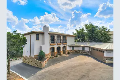 17904 Crystal Cove, Jonestown, TX 78645 - Photo 4
