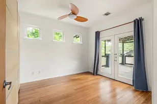 2202 Garden St, Austin, TX 78702 - Photo 32