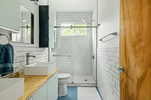 2202 Garden St, Austin, TX 78702 - Photo 30