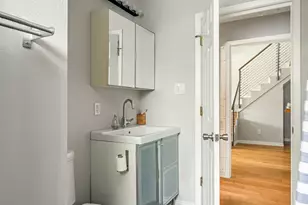 2202 Garden St, Austin, TX 78702 - Photo 14