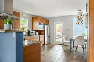 2202 Garden St, Austin, TX 78702 - Photo 8