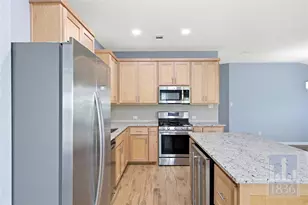 322 Fall Dr, Kyle, TX 78640 - Photo 10