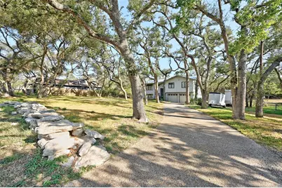 10102 Murmuring Creek Drive, Austin, TX 78736 - Photo 4