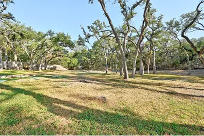 10102 Murmuring Creek Drive, Austin, TX 78736 - Photo 30