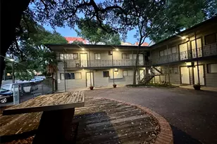 803 W 28th St, Austin, TX 78705 - Photo 20