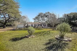 3001 Cox Rd, Blanco, TX 78606 - Photo 2