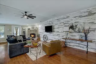 3001 Cox Rd, Blanco, TX 78606 - Photo 4