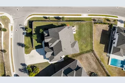 4704 Montorio Way, Leander, TX 78641 - Photo 36