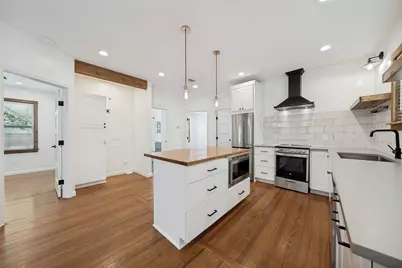 2513 E Cesar Chavez Street, Austin, TX 78702 - Photo 6