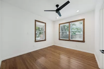 2513 E Cesar Chavez Street, Austin, TX 78702 - Photo 10