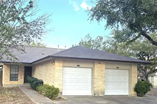 1747-1745 Horseshoe Circle, Round Rock, TX 78681 - Photo 1