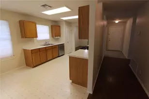 226 Schaefer Blvd, Bastrop, TX 78602 - Photo 14