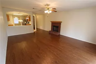 226 Schaefer Blvd, Bastrop, TX 78602 - Photo 8