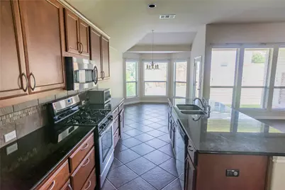 2542 Ravenwood Drive, Round Rock, TX 78665 - Photo 8