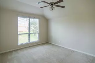 2542 Ravenwood Dr, Round Rock, TX 78665 - Photo 10