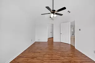 1222 Ivybridge Dr, Pflugerville, TX 78660 - Photo 10