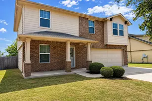 220 Adriana Ln, Hutto, TX 78634 - Photo 2