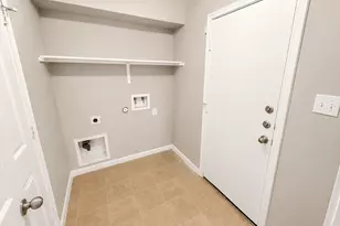 220 Adriana Ln, Hutto, TX 78634 - Photo 14