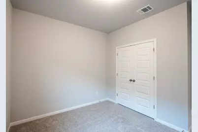 208 Kellys Heroes Way, Jarrell, TX 76537 - Photo 26